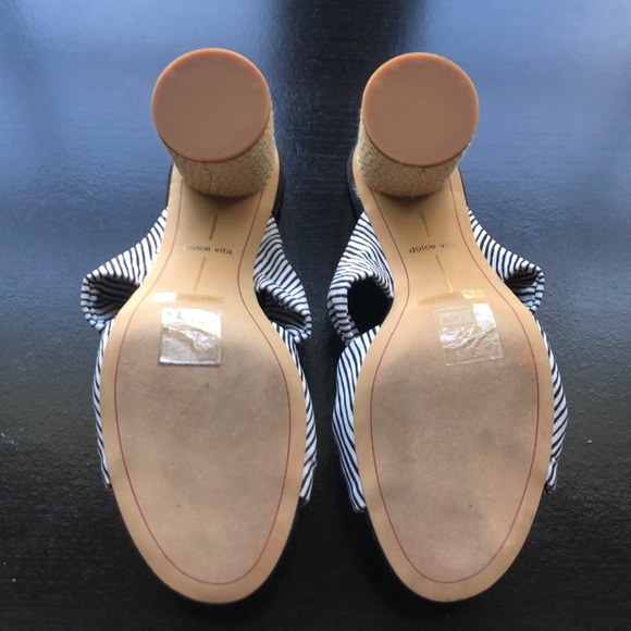 Dolce Vita Sandals - Picture 5 of 5